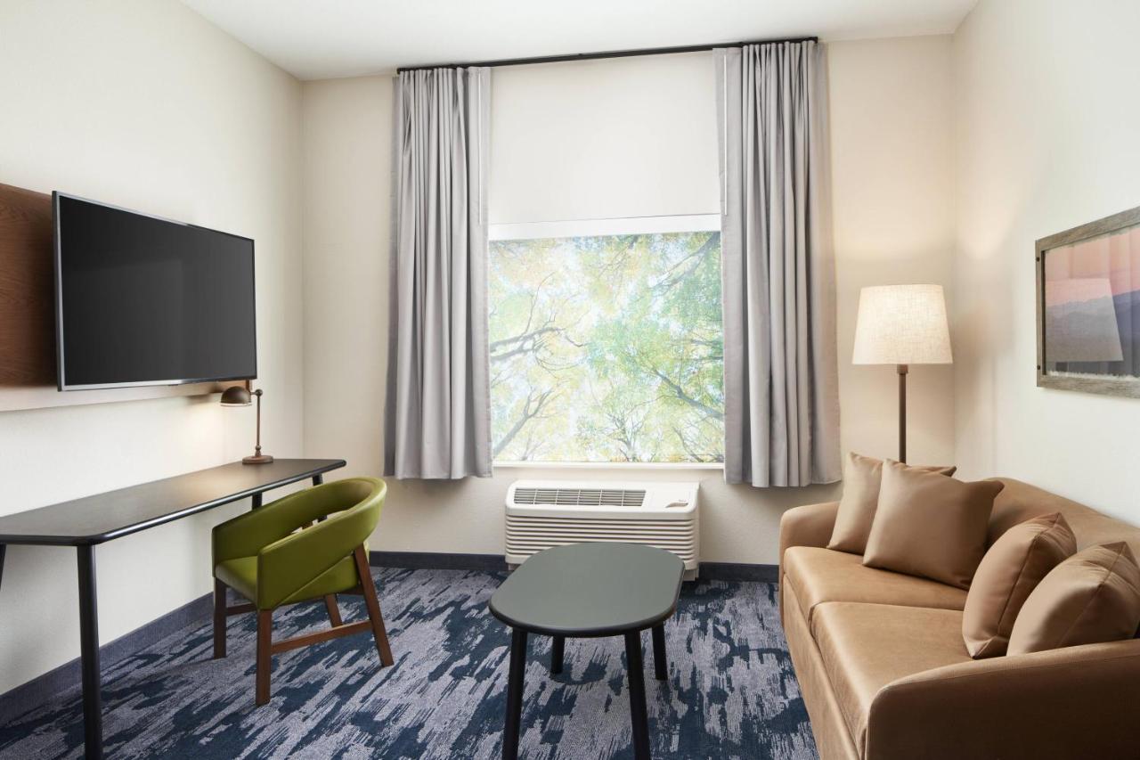 Fairfield Inn & Suites Tampa Riverview Ривервью Экстерьер фото